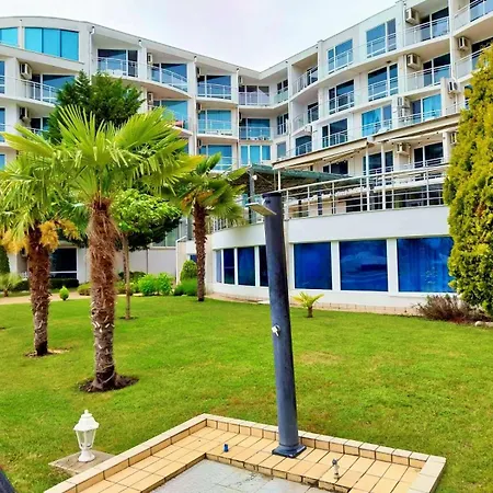 Design In Atlantis Resort&spa, Airport Apartman