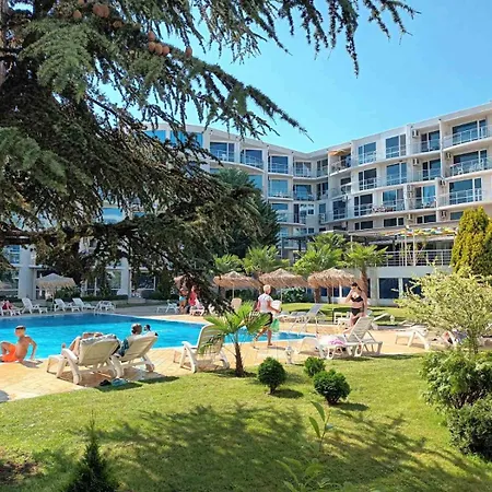 Design In Atlantis Resort&spa, Airport Apartman *